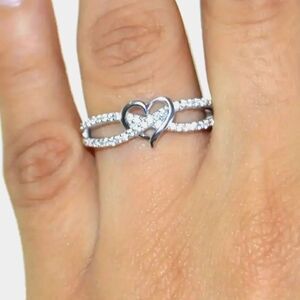 925 Sterling silver trendy heart infinity ring sz 8